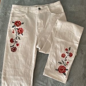 Embroidered White Jeans